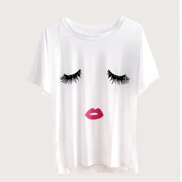 Graphic Eyelash Tee NWOT - Picture 1 of 3